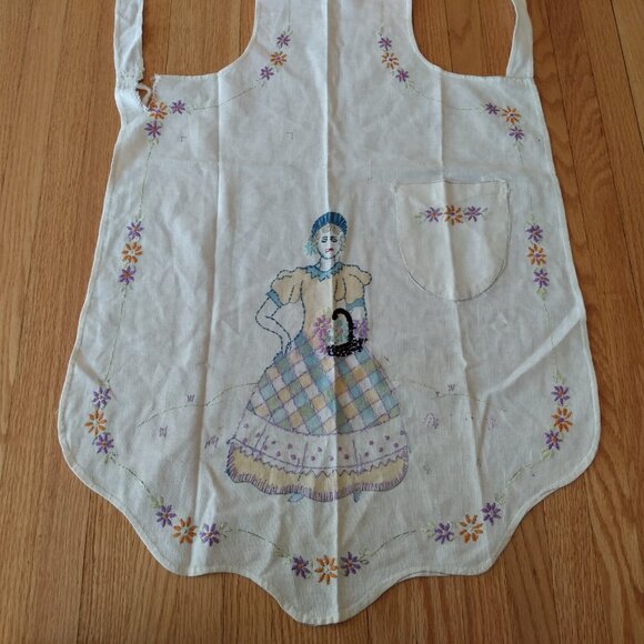 Vintage Full Apron Pinafore Handmade Embroidered Lady Flowers AS IS Flaws Ripped - Picture 4 of 14